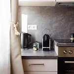 Apartment Boho Living - Historic Center With Free Parking By Hero Homes *