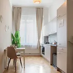 Boho Living - Historic Center With Free Parking By Hero Homes Apartment Graz