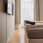 Boho Living - Historic Center With Free Parking By Hero Homes Apartment *