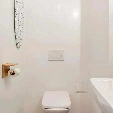 Boho Living - Historic Center With Free Parking By Hero Homes 그라츠