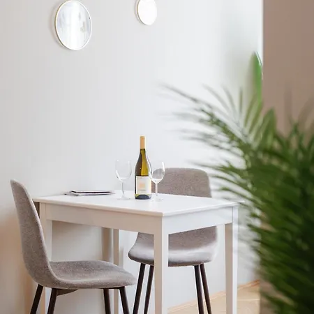 Boho Living Altstadt - Free Parking By Hero Homes *