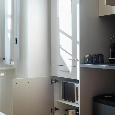 Boho Living Altstadt - Free Parking By Hero Homes