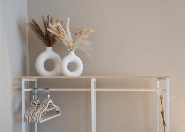 Boho Living - Historic Center With Free Parking By Hero Homes Διαμέρισμα *