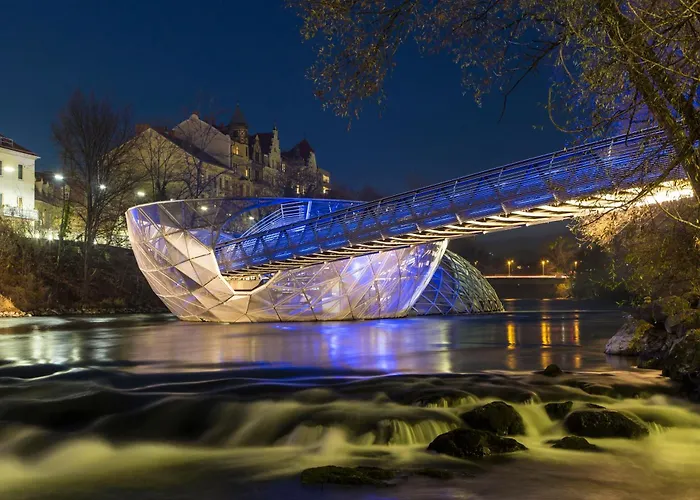 Boho Living - Historic Center With Free Parking By Hero Homes Διαμέρισμα Γκρατς